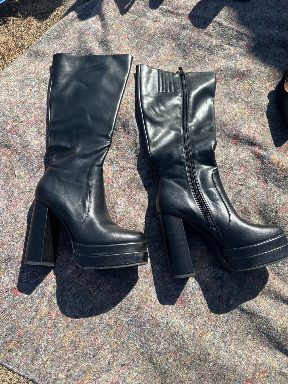 High Block Platform Knee-High Boots - Black